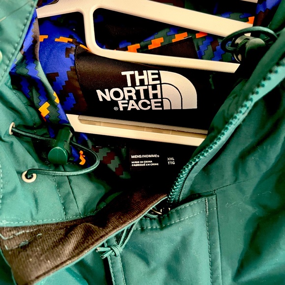 The north face Men’s McMurdo Bomber 600 winter coat - Picture 5 of 6